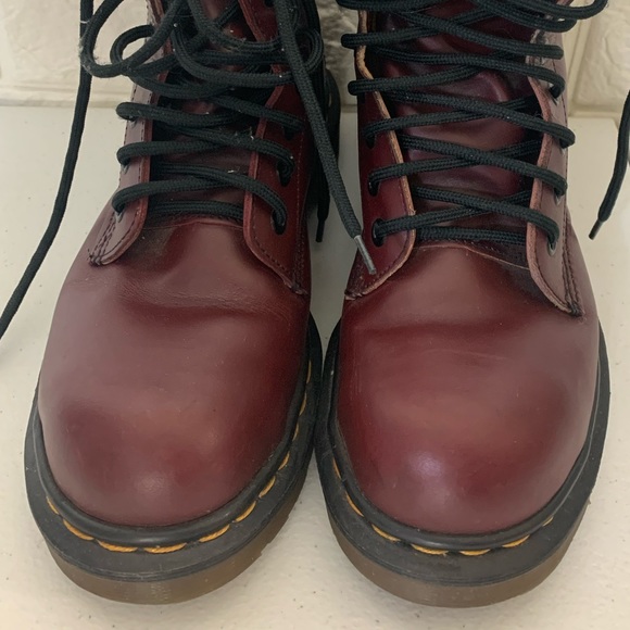 Dr martens lace up boots made in England 10 eye - Picture 3 of 11